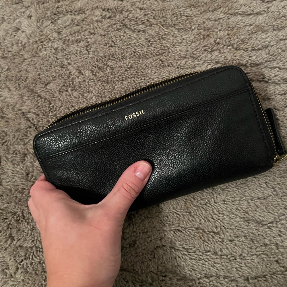 Fossil Wallet - Picture 2 of 2